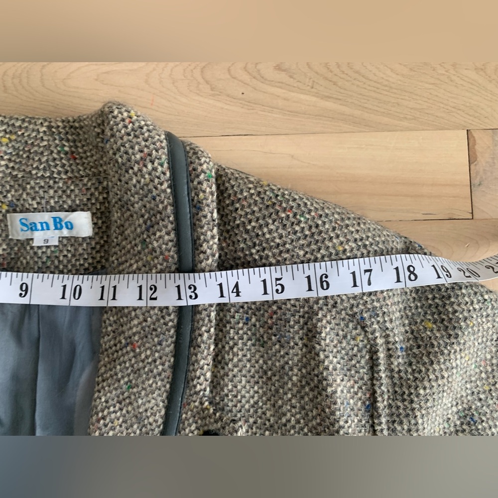 VINTAGE - San Bo Tweed Wool-Blend Jacket with Faux Leather Trim - Picture 6 of 14